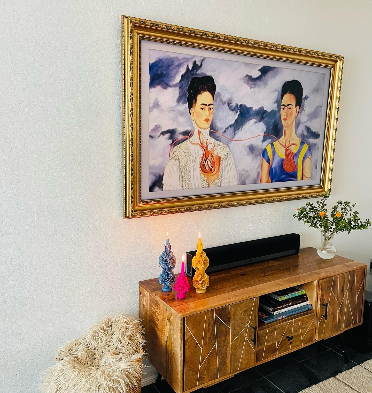 How Artistic Frames Elevate Your Art Journey