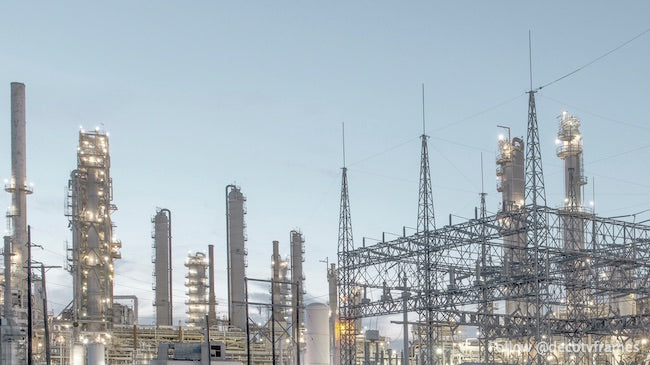 Escena industrial en Nueces Bay en Corpus Christi, Texas